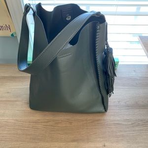 Olive green New York and company green tote bag